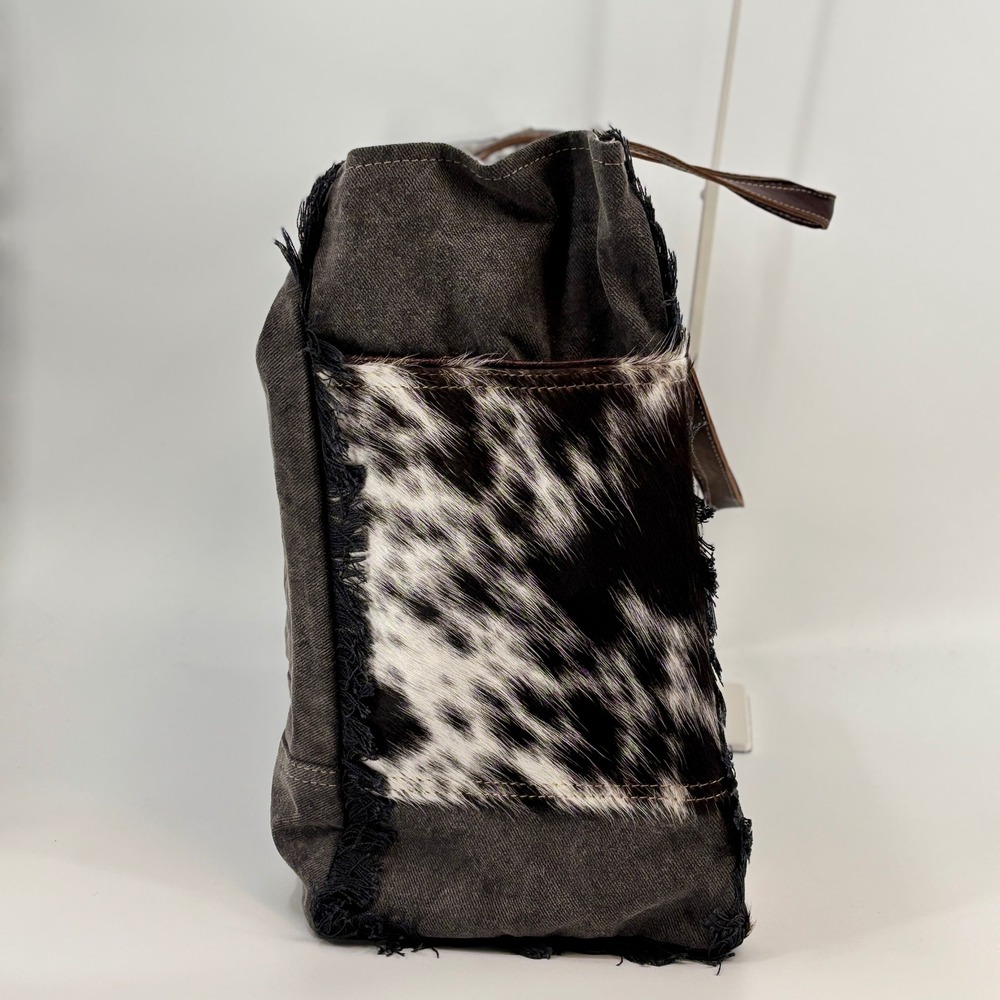 Myra Cartwright Hand-Tooled Bag Weekender Large Black White Cowhide Western Tote - Picture 12 of 12
